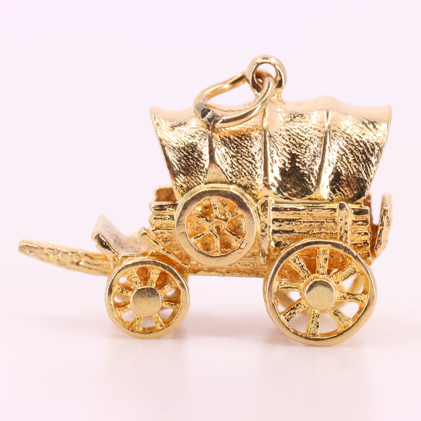 Vintage 9ct Hallmarked Yellow Gold Western Wagon Charm Cowboy Travel Pendant