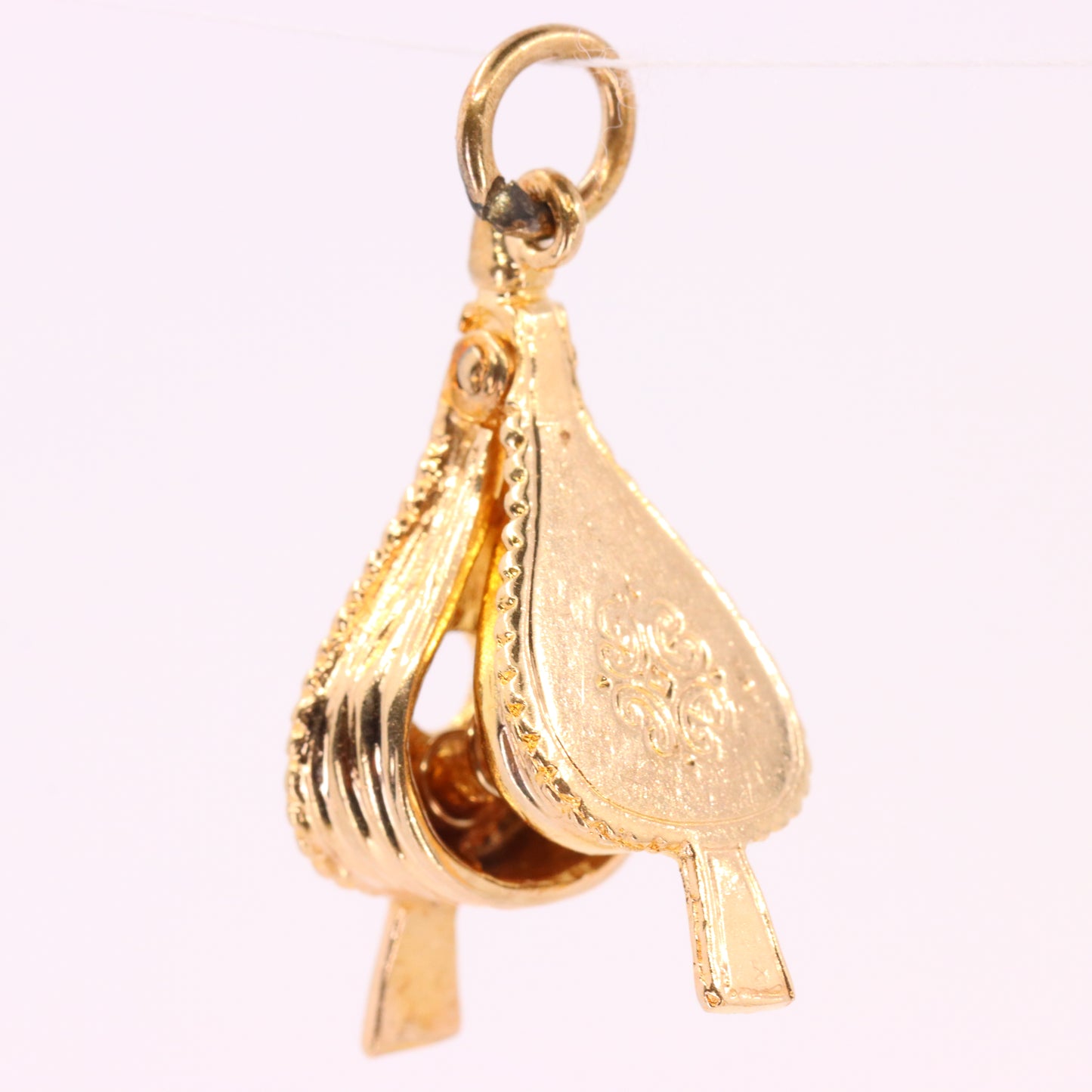 Vintage 9ct Hallmarked Gold Bellows Charm Pendant Moving Fireplace Tool Charm
