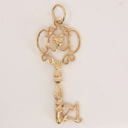 Vintage 9ct Hallmarked Gold Key Charm Pendant 21st Birthday Gift Twenty One