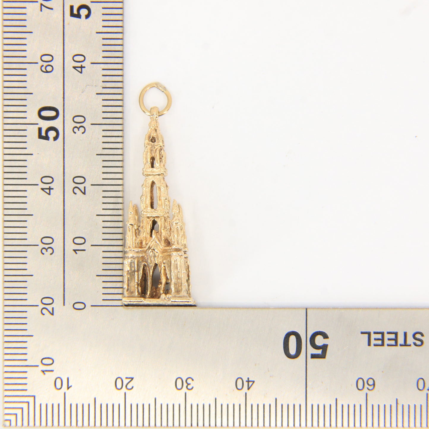 Vintage 9ct Hallmarked Gold Scott Monument Pendant Charm Edinburgh Landmark