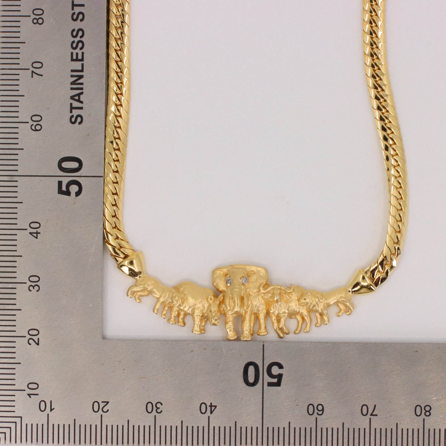 Vintage 9ct Hallmarked Yellow Gold Elephant African Wildlife 18 Inch Necklace Boxed