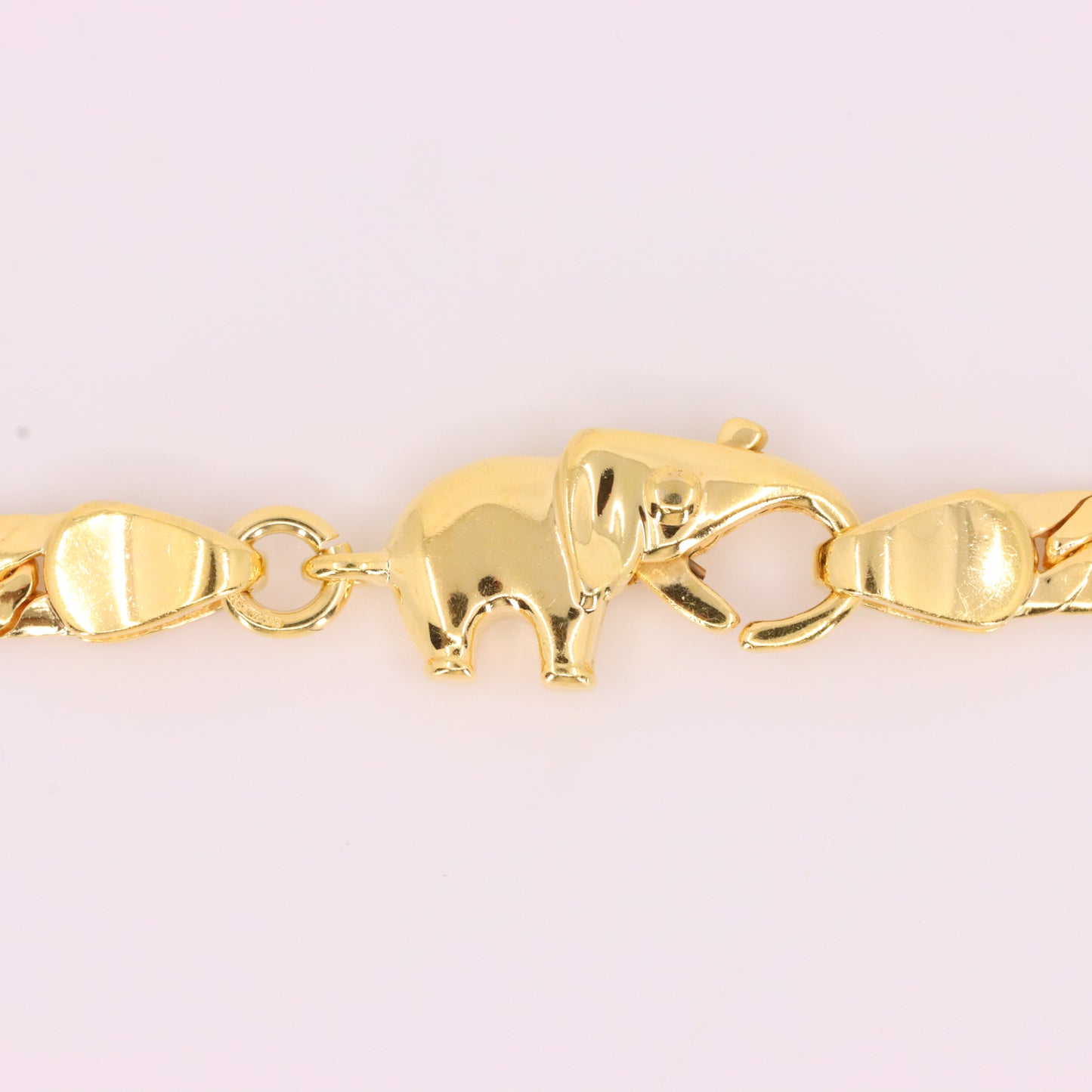 Vintage 9ct Hallmarked Yellow Gold Elephant African Wildlife 18 Inch Necklace Boxed