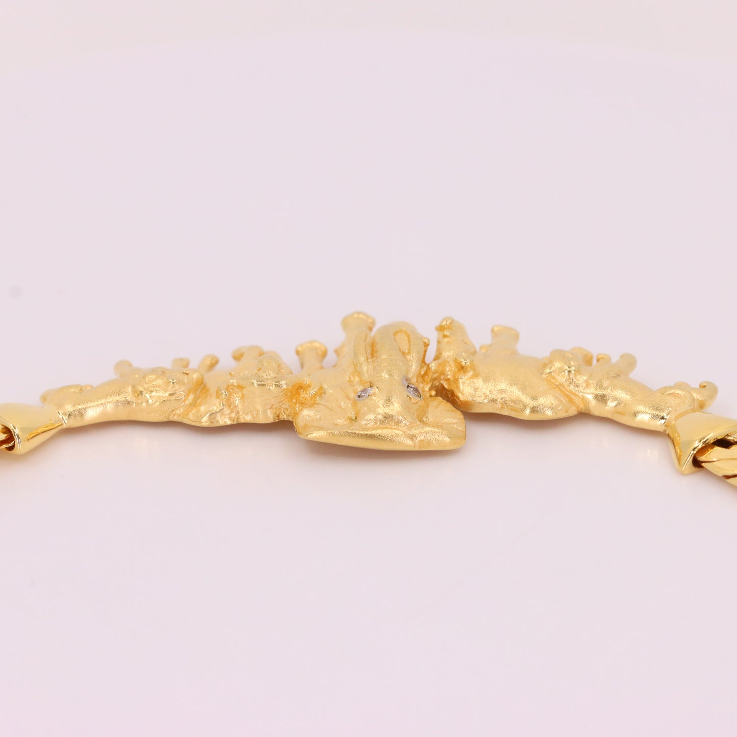 Vintage 9ct Hallmarked Yellow Gold Elephant African Wildlife 18 Inch Necklace Boxed