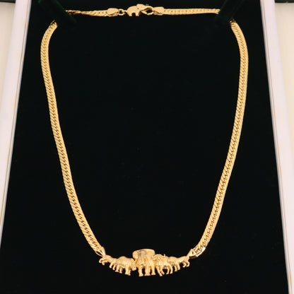Vintage 9ct Hallmarked Yellow Gold Elephant African Wildlife 18 Inch Necklace Boxed