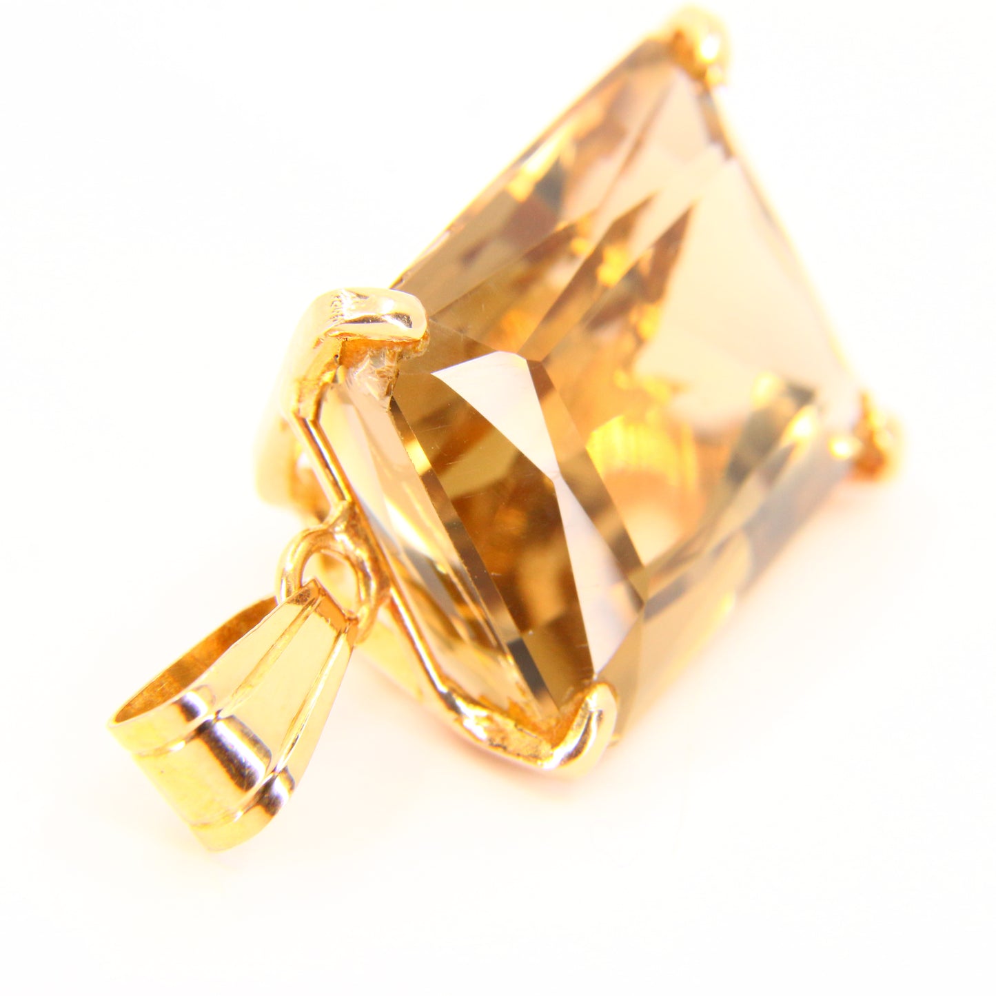 Vintage 18K Citrine Pendant 18 Carat Yellow Gold Charm