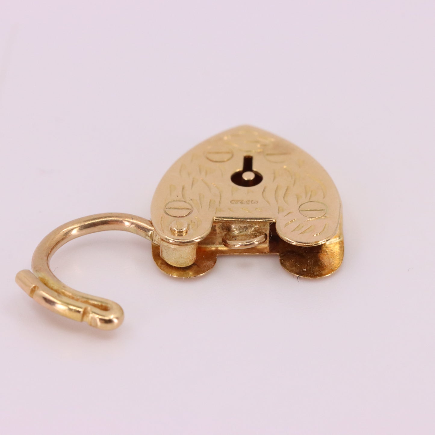Vintage 9ct Yellow Gold Hallmarked Heart Padlock Charm Pendant Love Jewellery