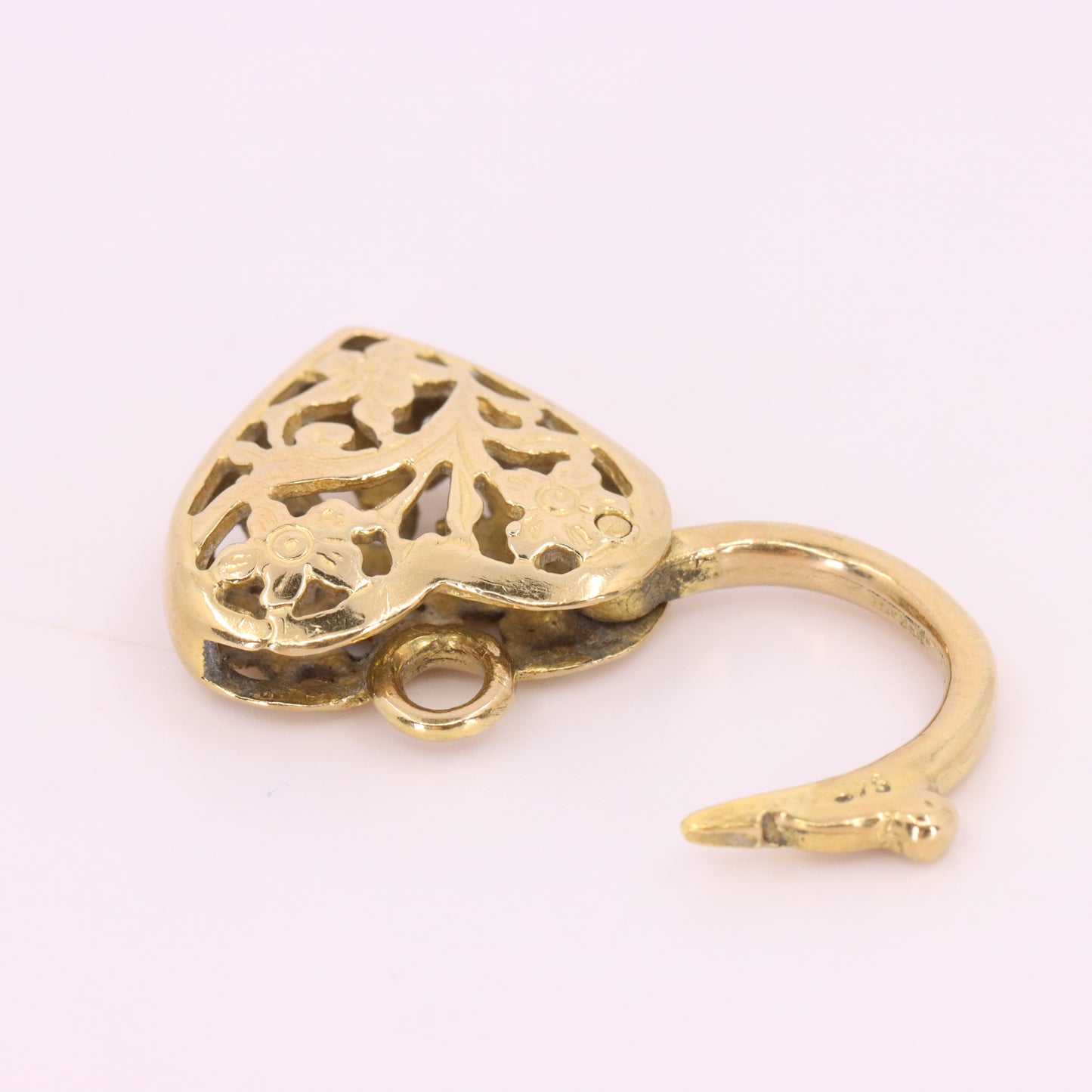 Vintage 9ct Yellow Gold Heart Lock Charm Padlock Pendant Floral Openwork Detail