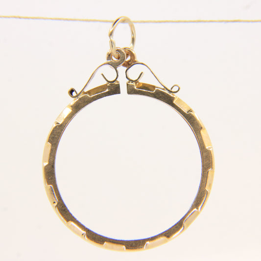 Vintage 9ct Gold Full Sovereign Holder Coin Frame Pendant Charm Gift