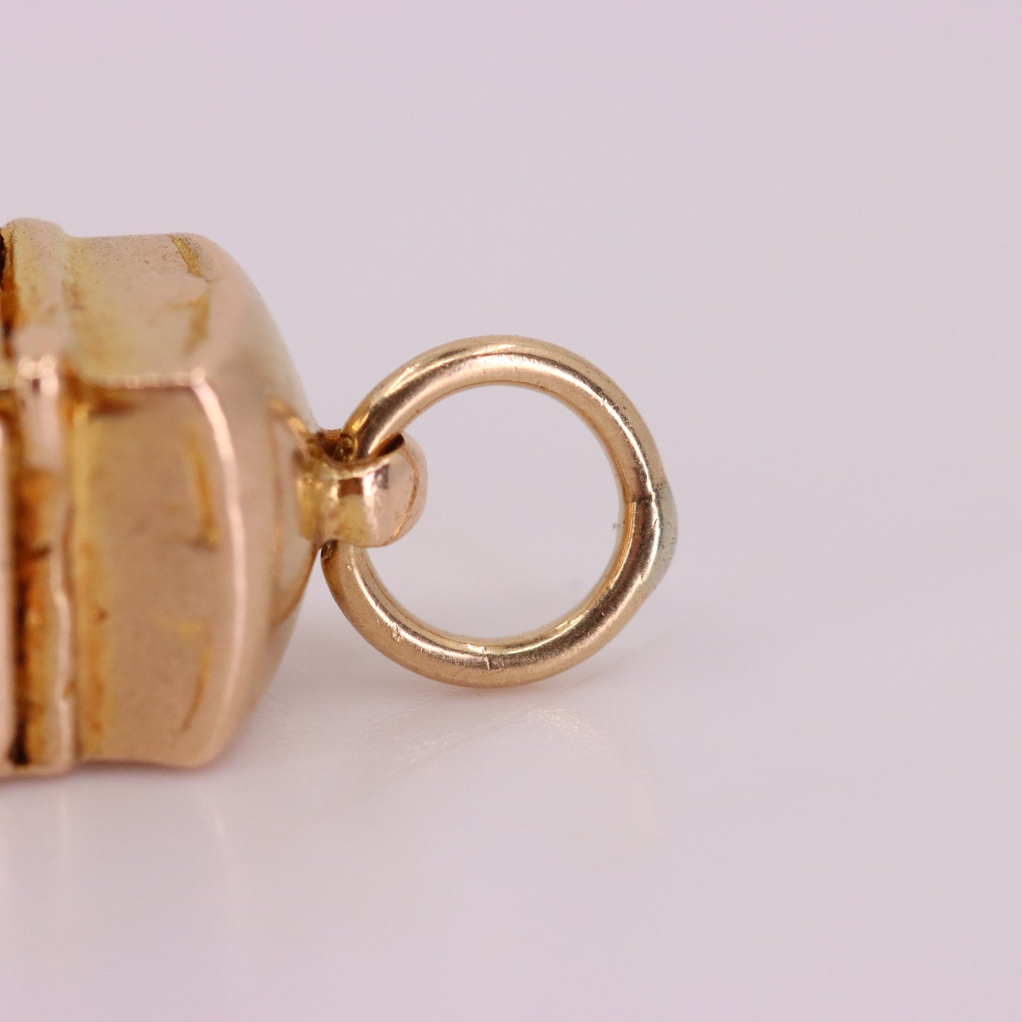 Vintage 9ct Hallmarked Gold Opening Telephone Box Charm British Travel Pendant