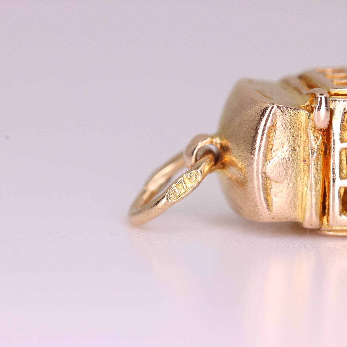 Vintage 9ct Hallmarked Gold Opening Telephone Box Charm British Travel Pendant