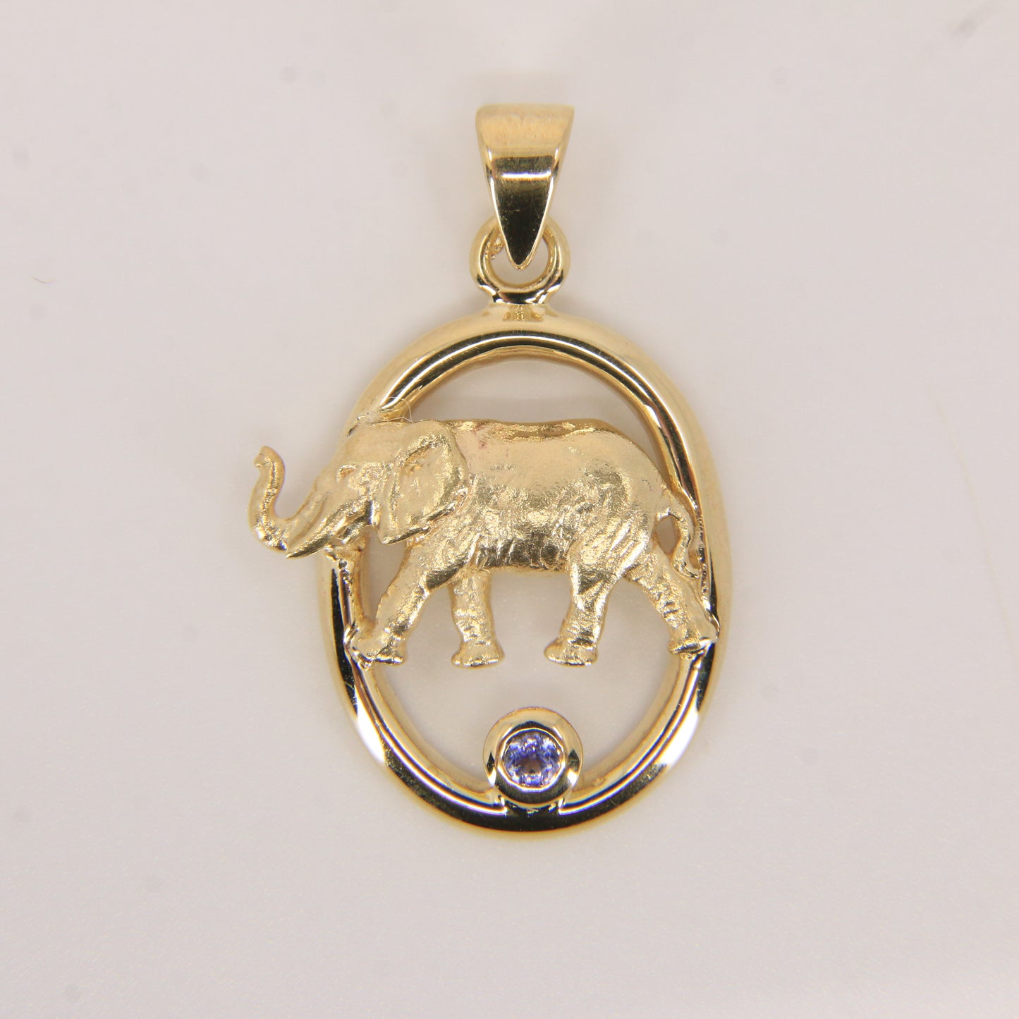 Vintage 9ct Hallmarked Gold Elephant Pendant with Gem Accent Animal Gift
