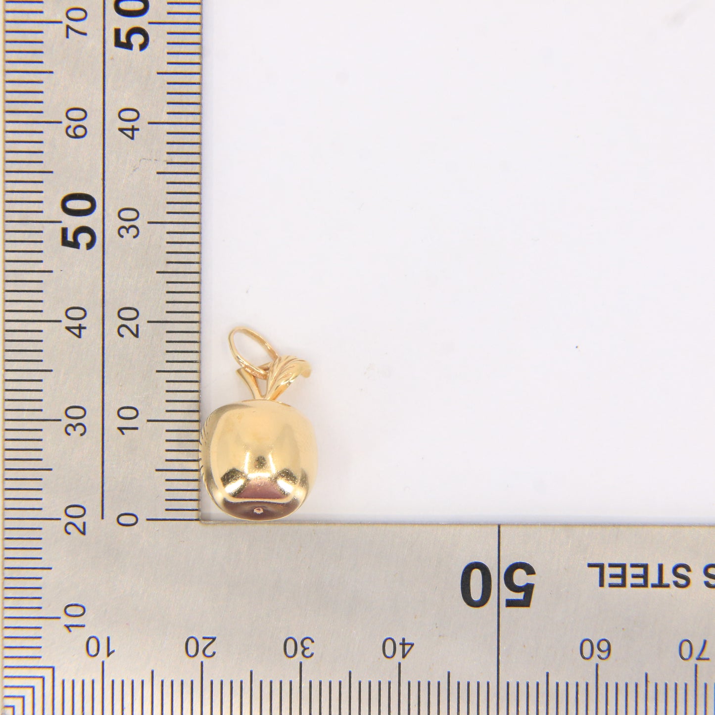 Vintage 9ct Hallmarked Gold Apple Pendant Charm Fruit Themed Lucky Gift