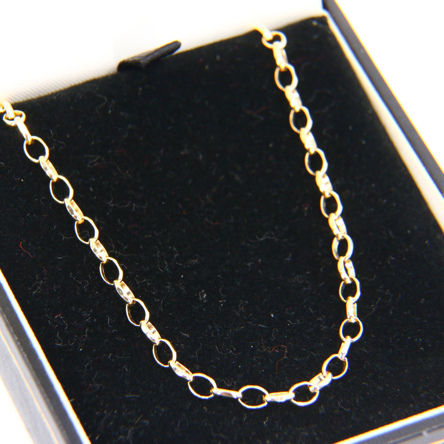 Vintage 9ct Oval Chain Link 24" Charm Necklace Yellow Gold Hallmarked Boxed