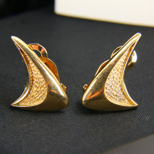 Vintage 9ct Sheila Fleet Earrings Gold Boxed Orkney Collection Clip on Earrings Non Pierced Ears