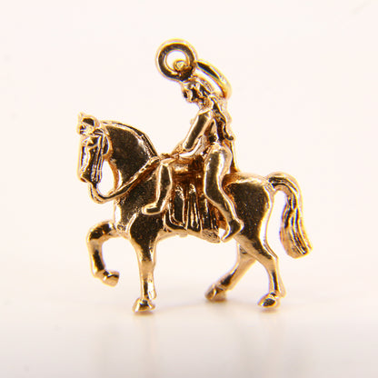 Vintage 9ct Gold Horse Riding Charm – Hallmarked Equestrian Pendant