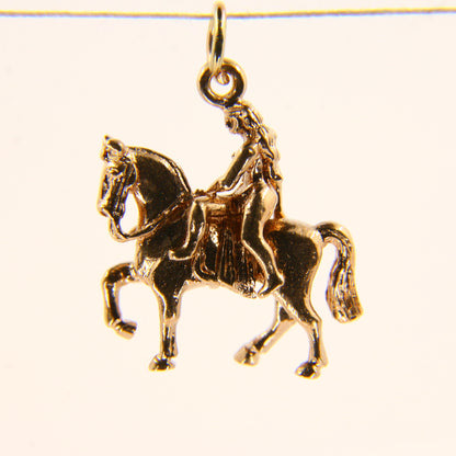 Vintage 9ct Gold Horse Riding Charm – Hallmarked Equestrian Pendant
