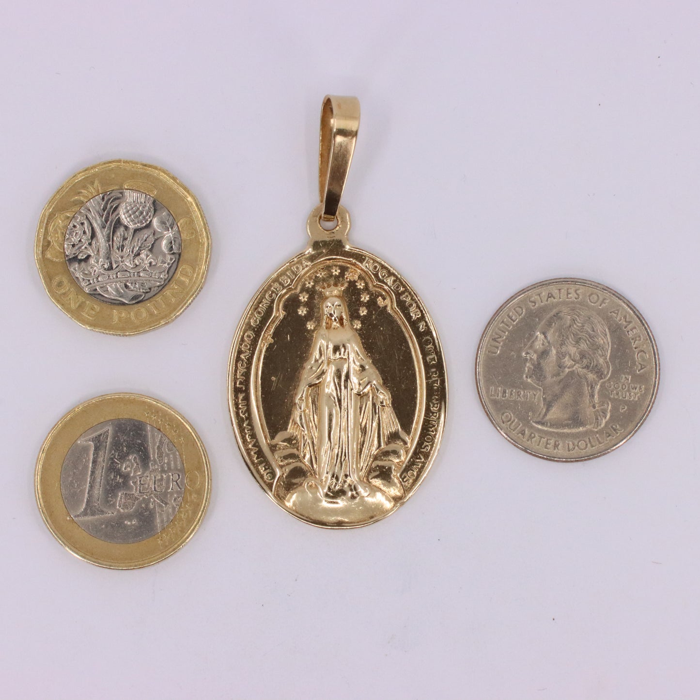 Vintage 9ct Hallmarked Yellow Gold Virgin Mary Religious Pendant Catholic Charm