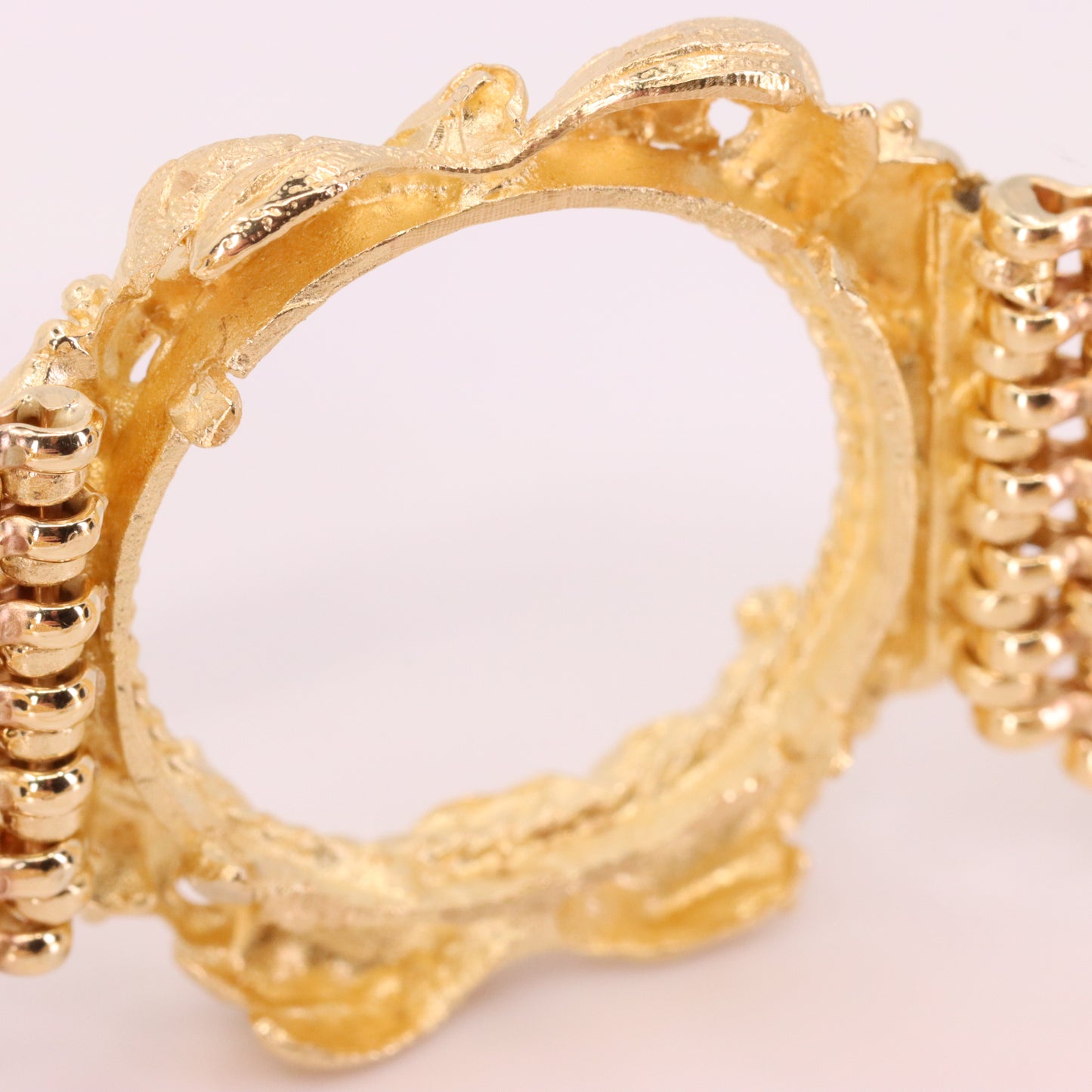 Vintage 9ct Hallmarked Gold Full Sovereign Coin Bracelet Heart Lock 7.2 Inch