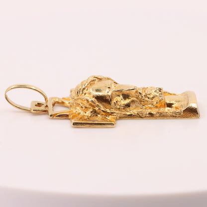Vintage 9ct Hallmarked Yellow Gold Unoaerre Jesus Christ Cross Pendant Religious