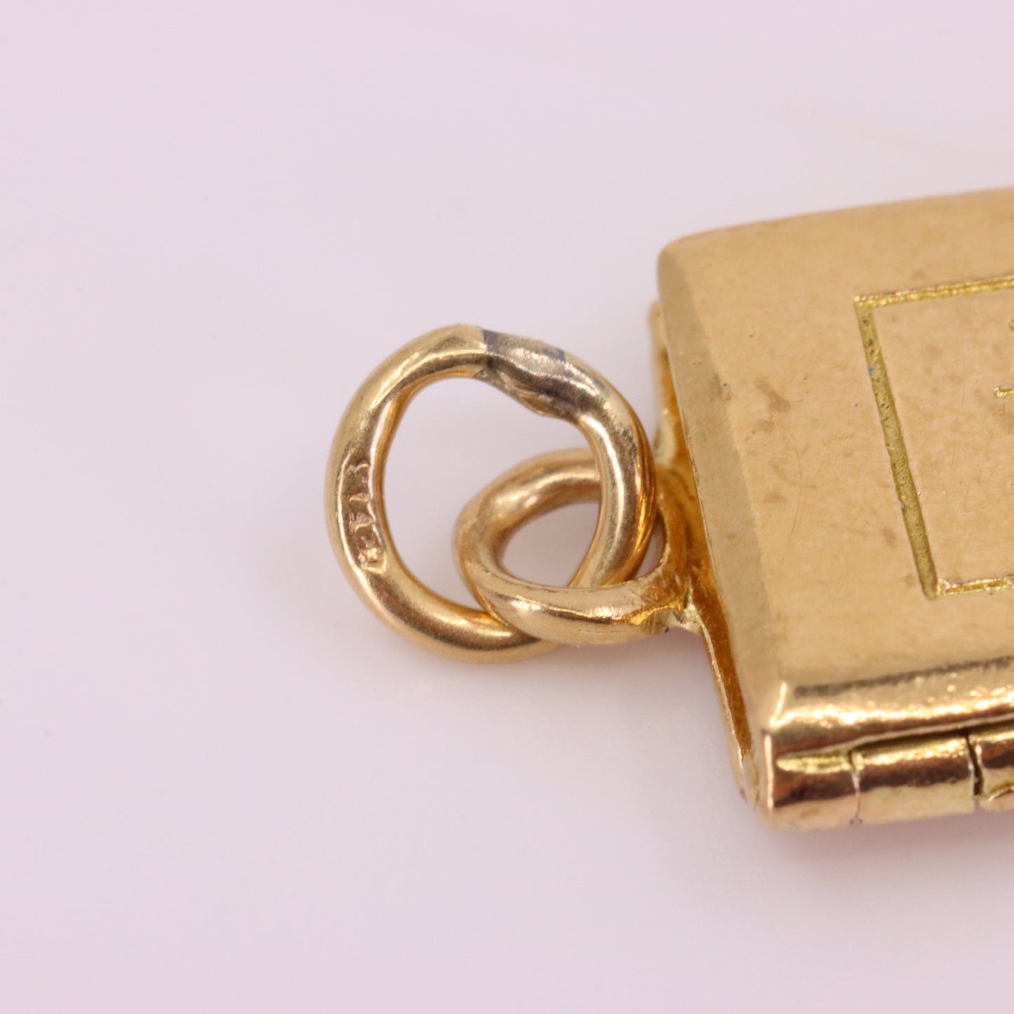 Vintage 9ct Hallmarked Gold Holy Bible Opening Book Charm Pendant Scripture Gift