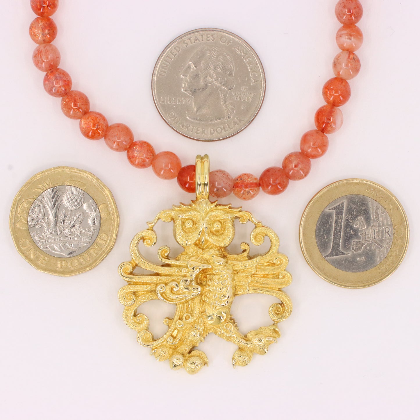 Malcolm Appleby 18ct Hallmarked Heraldic Owl Pendant Necklace Beaded Boxed