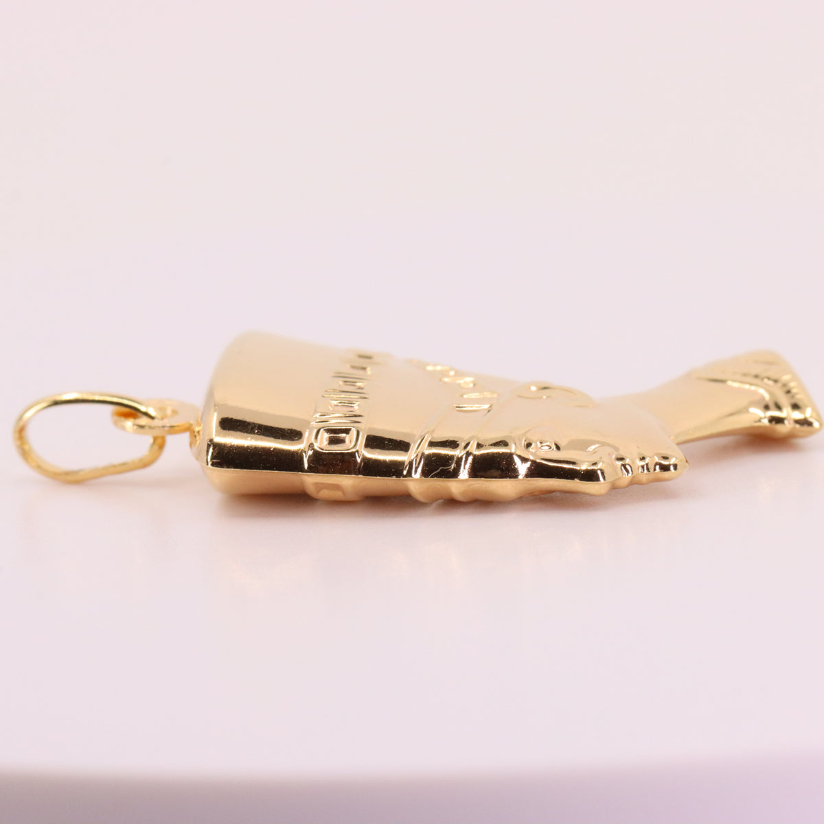Vintage 9ct Hallmarked Gold Unoaerre Nefertiti Egyptian Queen Pharaoh Pendant