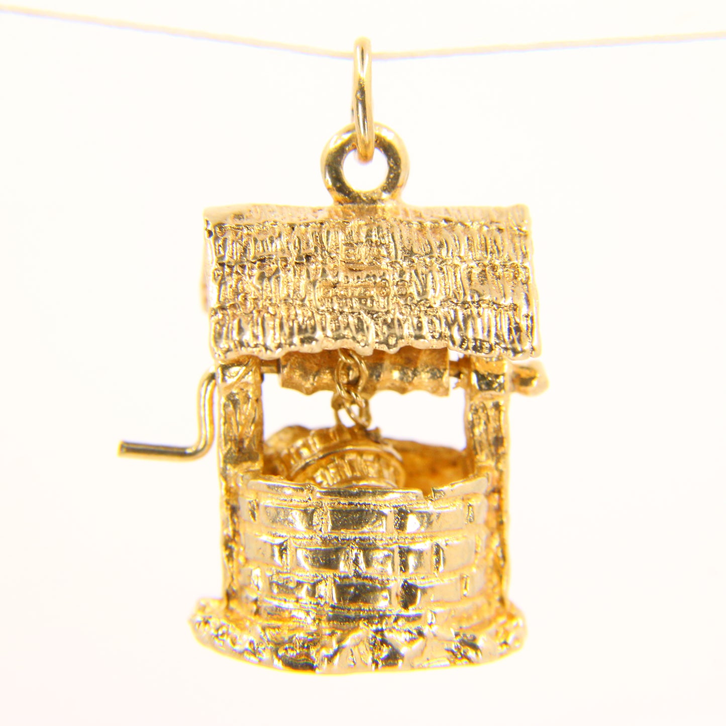 Vintage 9 Carat Wishing Well Charm Pendant Yellow Gold Hallmarked