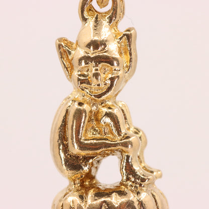 Vintage 9ct Gold Hallmarked Elf Sprite on Toadstool Mushroom Charm Pendant Gift