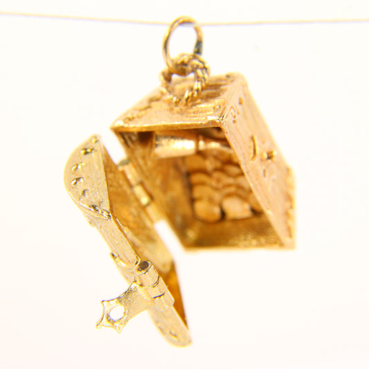 Vintage 9ct Pirate Treasure Chest Pendant Yellow Gold Charm Hallmarked Gift