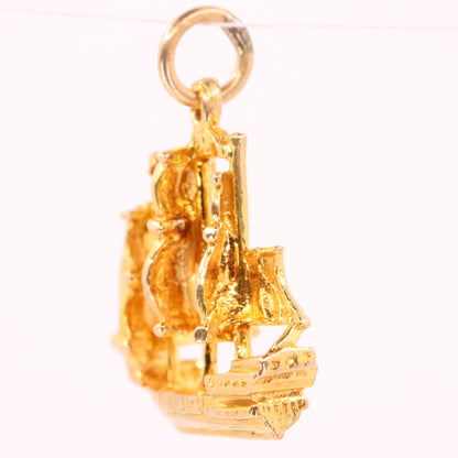 Vintage 9ct Hallmarked Gold Spanish Galleon Sailing Ship Boat Charm Pendant Gift