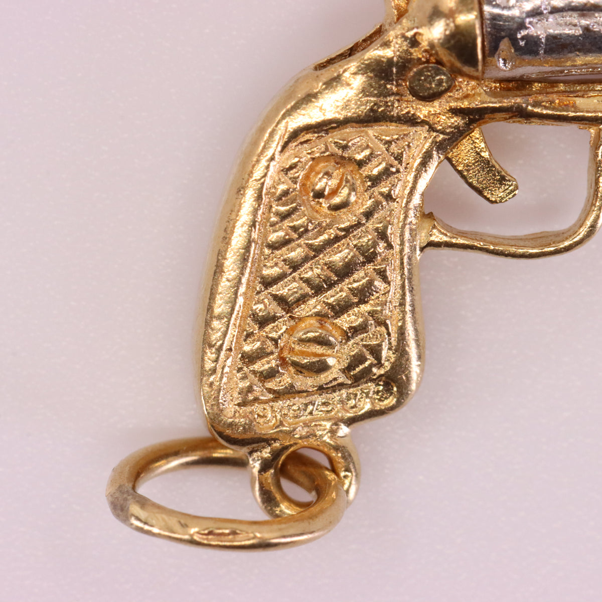 Vintage 9ct Gold Articulated Opening Revolver Pistol Gun Miniature Charm Pendant