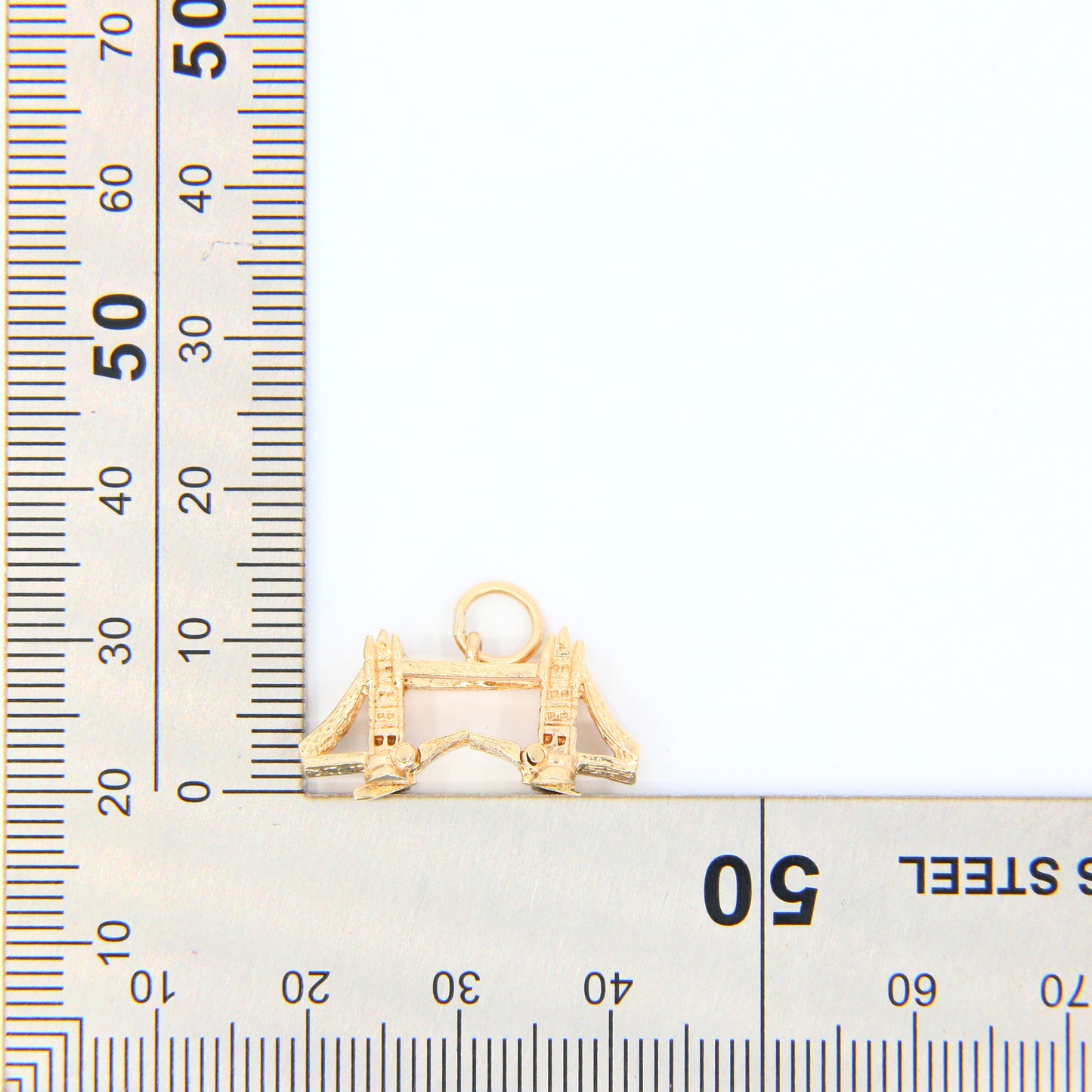 Vintage 9ct Opening London Bridge Charm 9 Carat Hallmarked Gold Travel Pendant