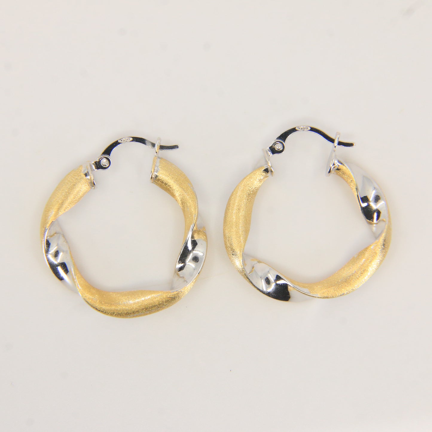 Vintage 18K Two Tone Italian Twist Hoop Earrings Textured Gold Boxed Gift