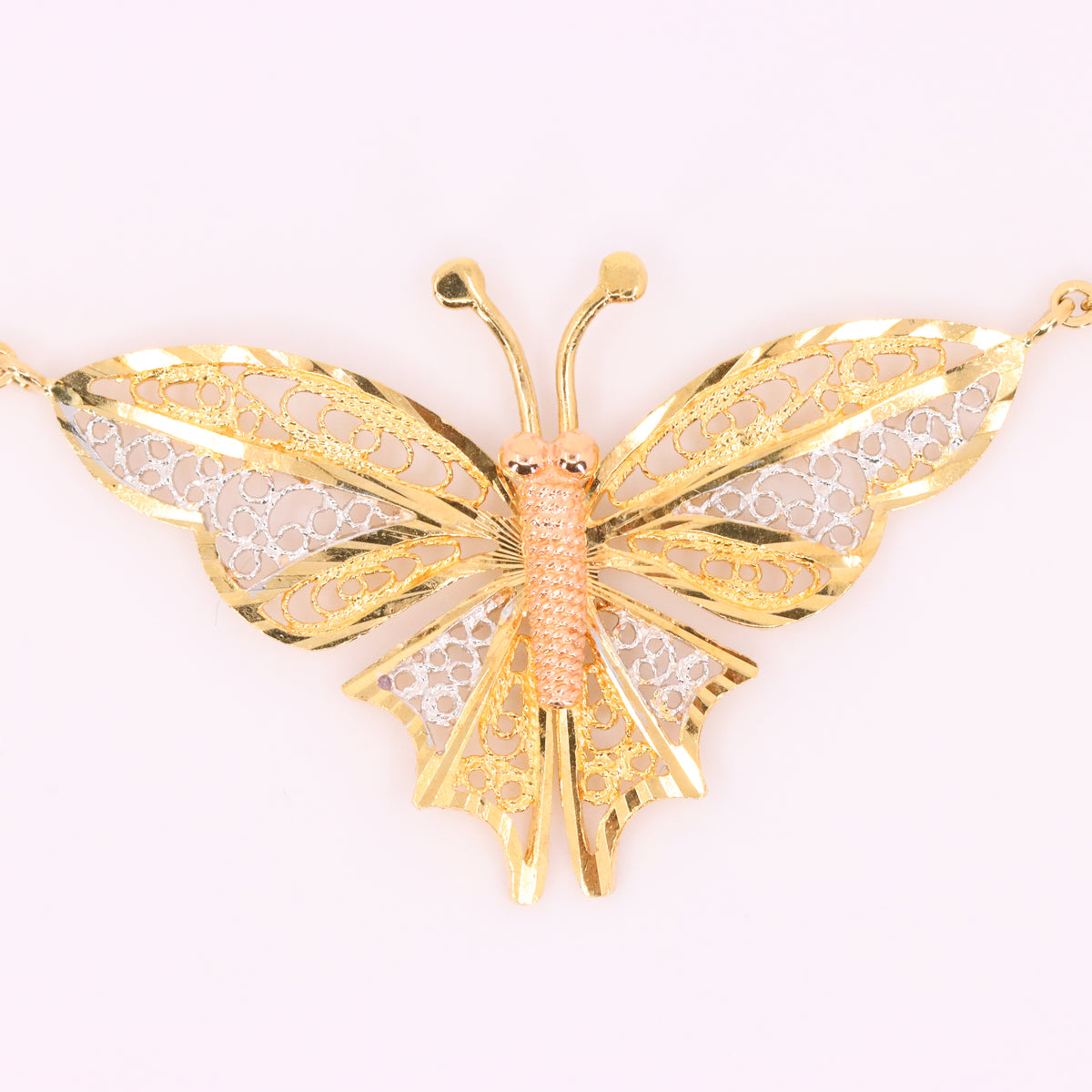 Vintage 9ct Hallmarked Tri Tone Gold Filigree Butterfly Pendant Necklace 17 Inch