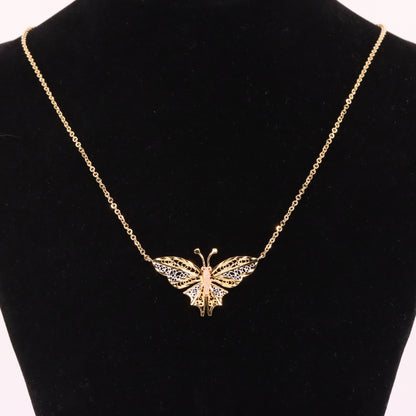 Vintage 9ct Hallmarked Tri Tone Gold Filigree Butterfly Pendant Necklace 17 Inch