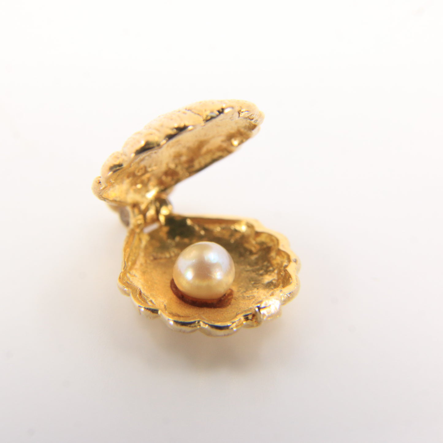 Vintage 9ct Hallmarked Yellow Gold Opening Clam Pearl Charm Pendant Gift