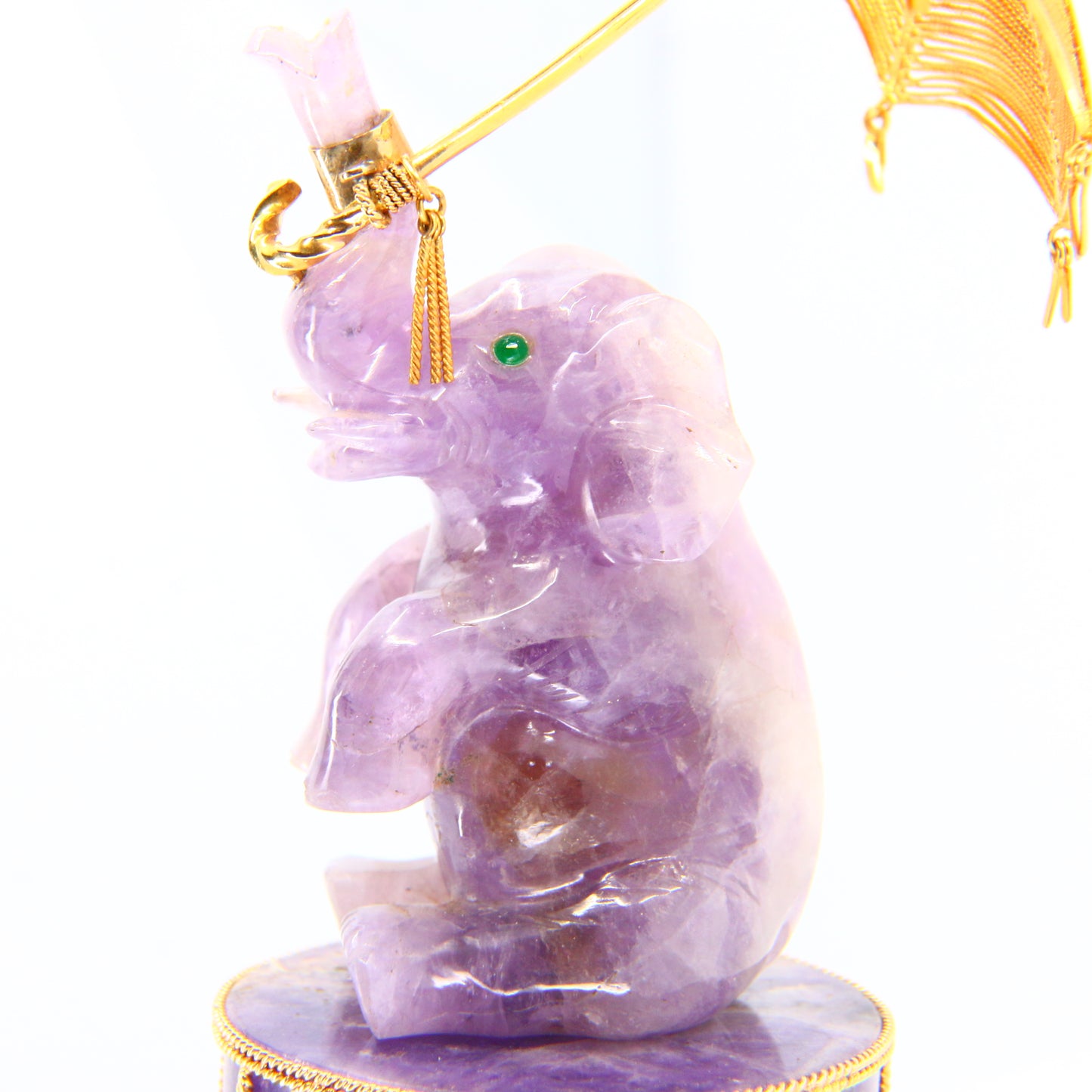 Rare Vintage 50s 18ct Gold Music Box Amethyst Elephant Holding Umbrella in 18 Carat Yellow Gold Music Box