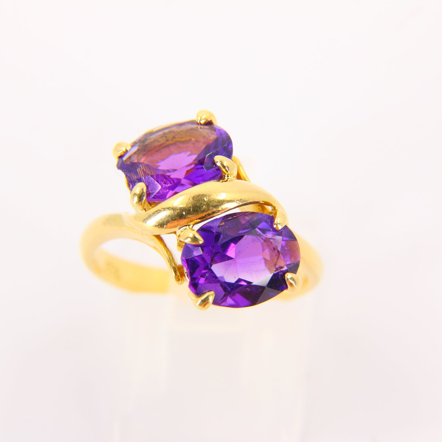 Vintage 18ct Amethyst Gold Dress Ring 18 Carat Yellow Gold Sizeable UK Size N