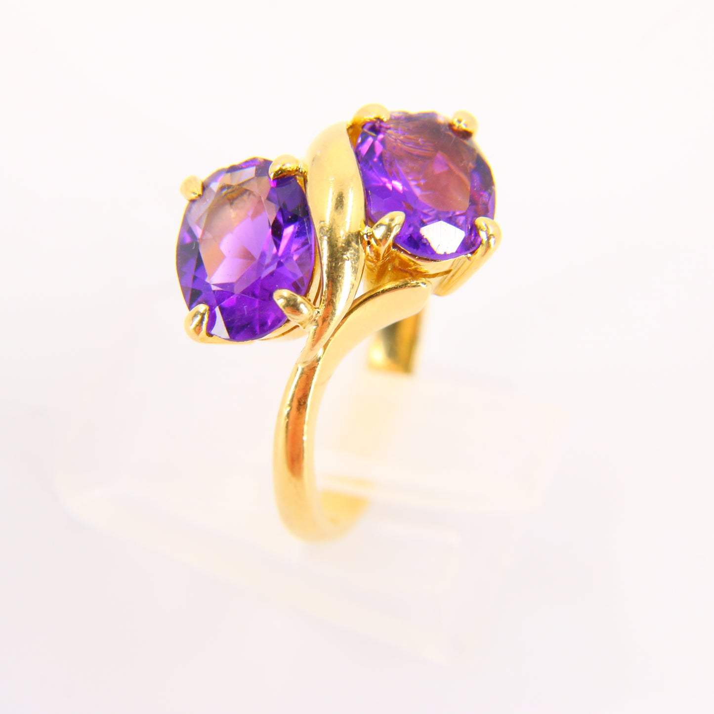 Vintage 18ct Amethyst Gold Dress Ring 18 Carat Yellow Gold Sizeable UK Size N