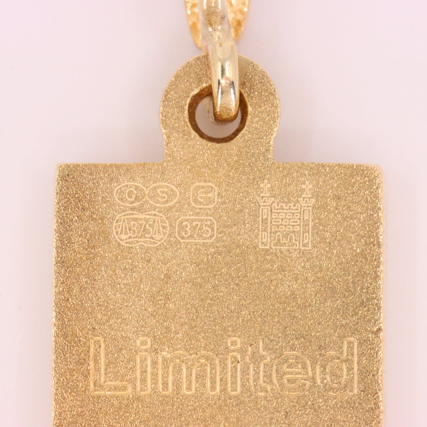 Vintage 9ct Hallmarked Gold Royal Mint Feng Shui Ingot Diamond Pendant Necklace
