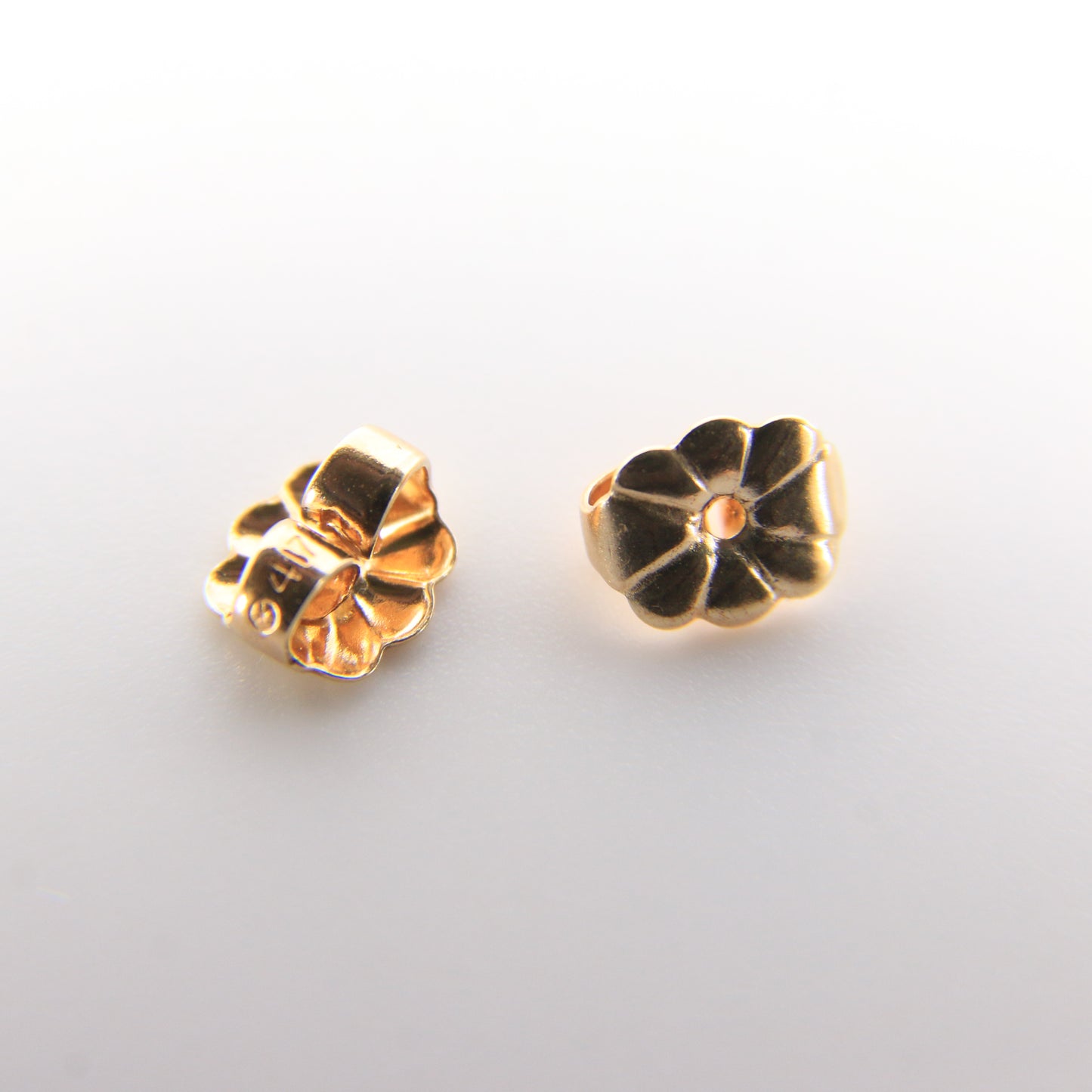 Vintage 9ct Hallmarked Shetland Sheila Fleet Two Tone Gold Drop Earrings Boxed