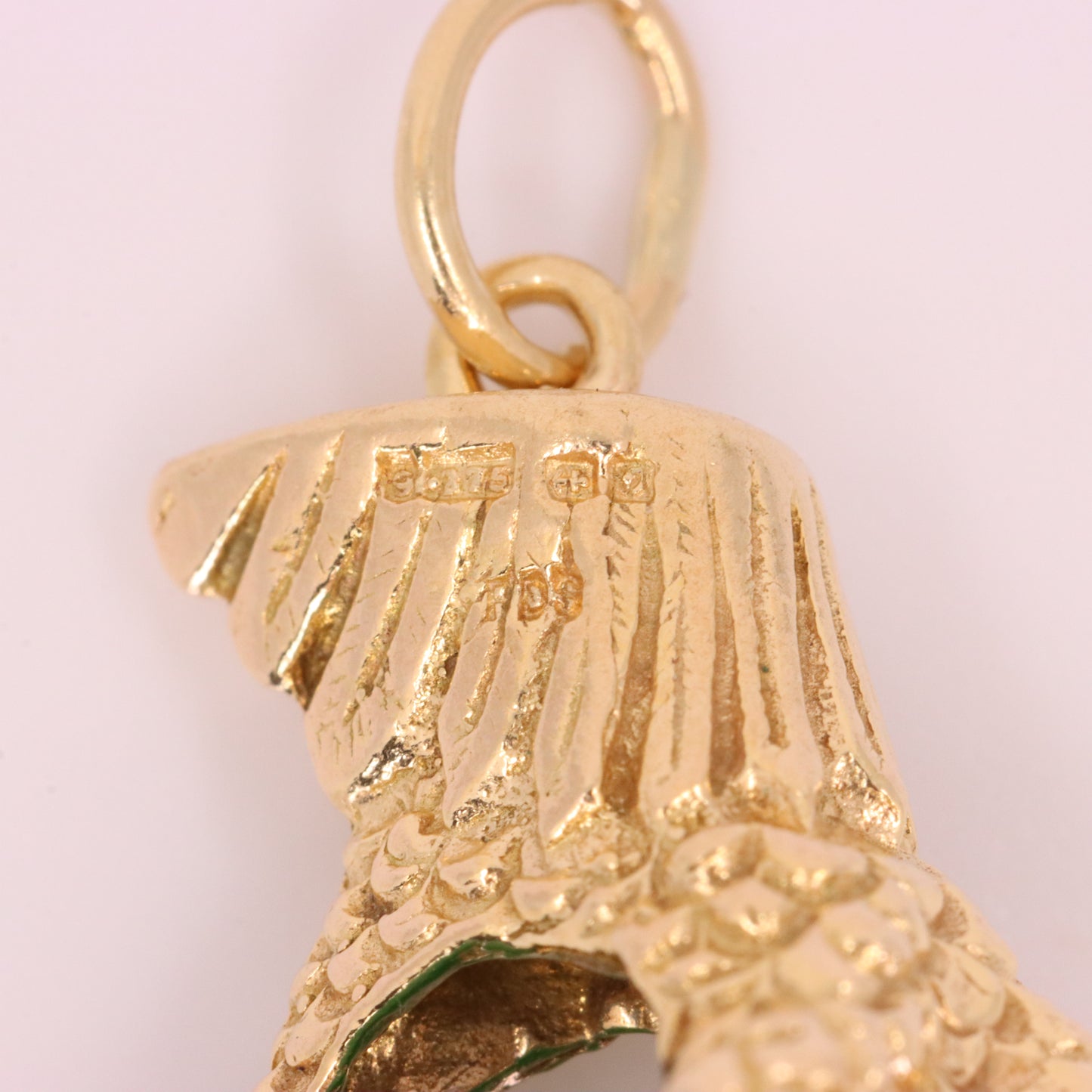 Vintage 9ct Hallmarked Gold Large Jade Claw Pendant Talisman Luck Charm Gift