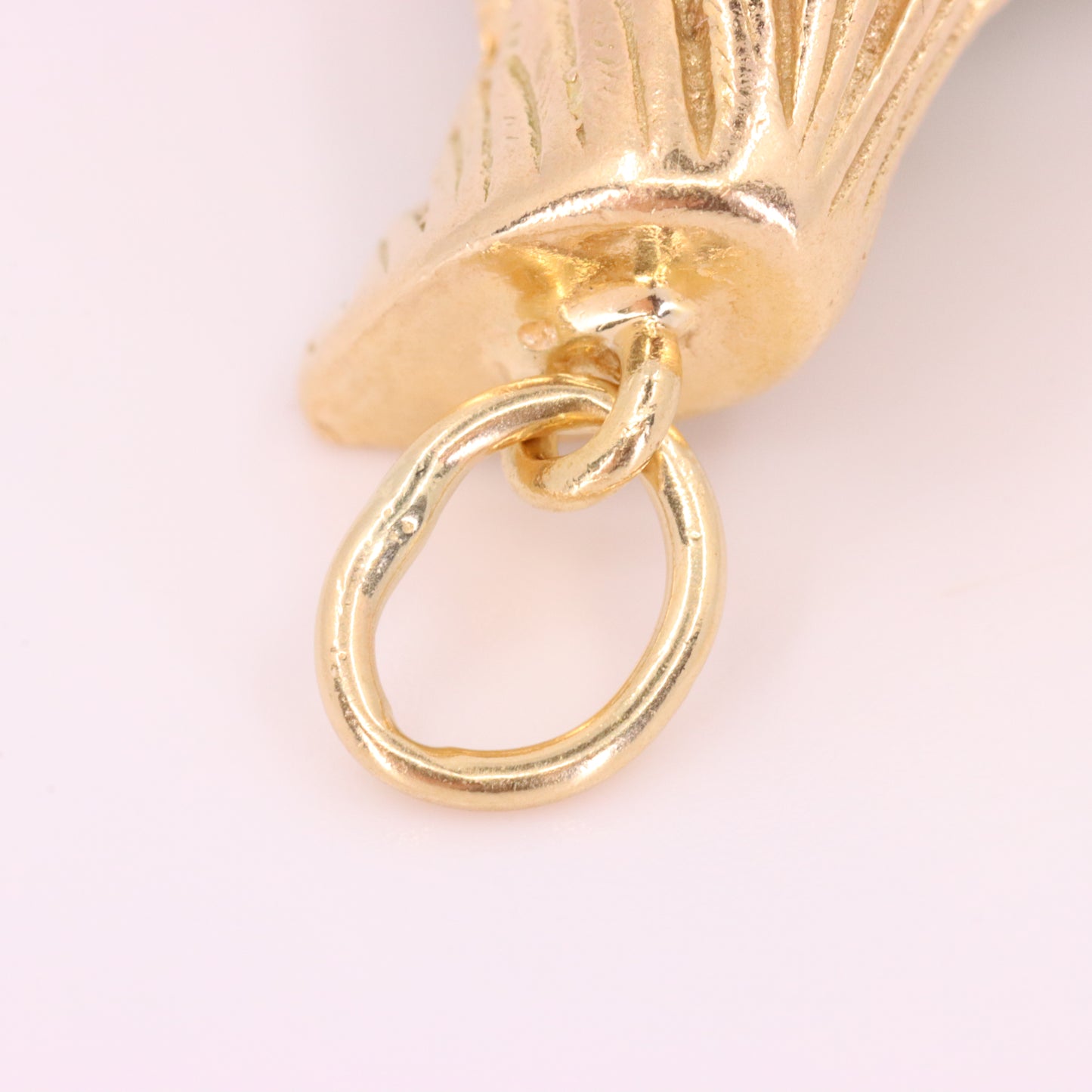 Vintage 9ct Hallmarked Gold Large Jade Claw Pendant Talisman Luck Charm Gift