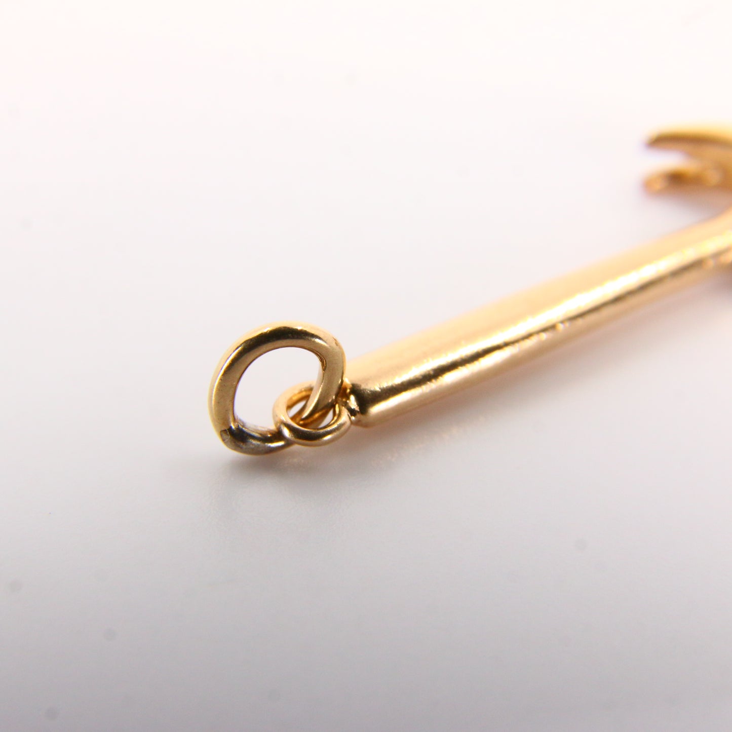 Vintage 9ct Gold Hammer Charm – Solid Gold Hallmarked Tool Pendant
