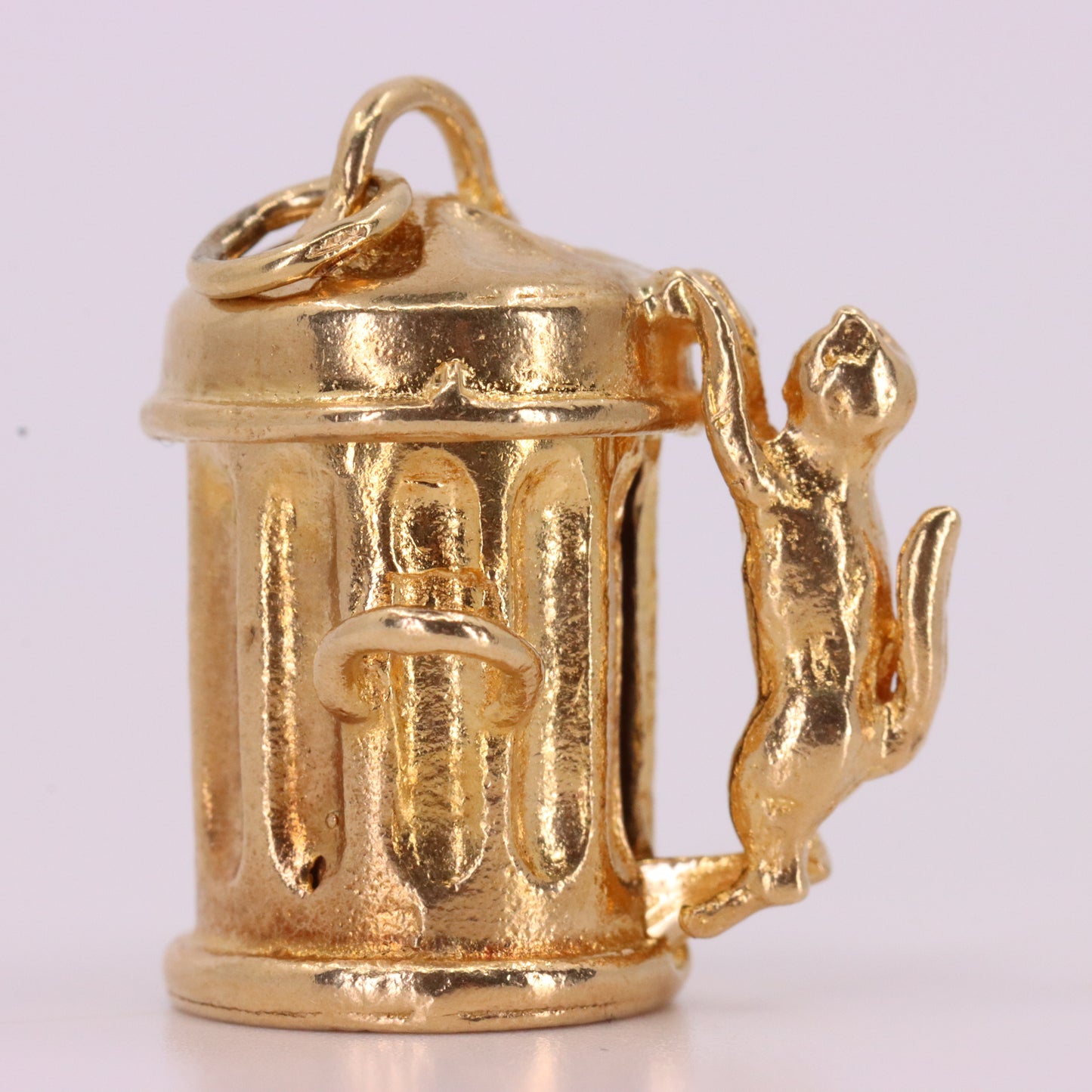 Vintage 9ct Hallmarked Gold Alley Cat Pendant Opening Bin Fish Animal Charm