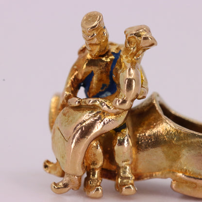 Vintage 9ct Hallmarked Gold Shoemaker Charm Couple Moving Kiss Pendant Love Gift