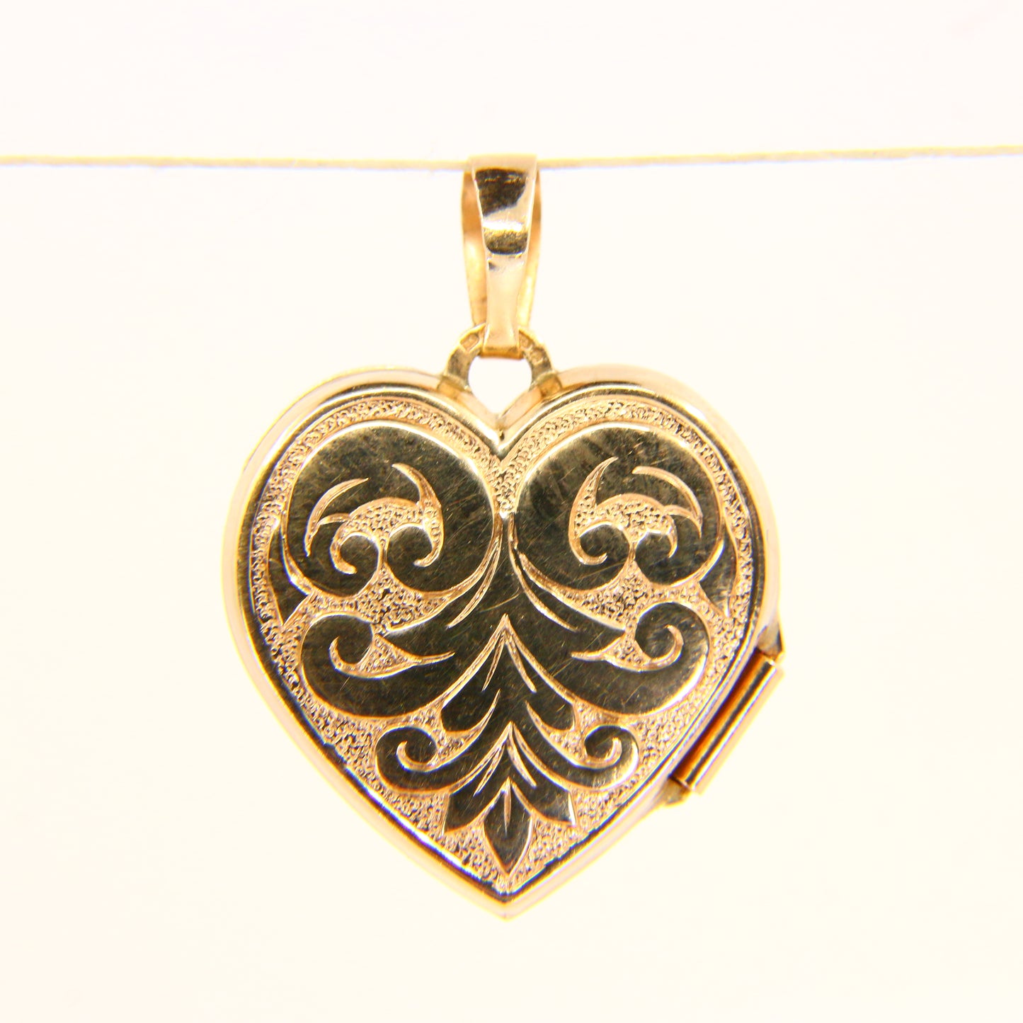 Vintage 9ct Gold 2 Photo "I Love You" Heart Locket Pendant Hallmarked Yellow Gold Charm