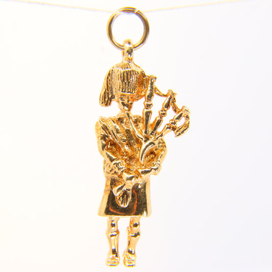 Vintage 9ct Scottish Bagpiper Charm Pendant Bag Pipes Hallmarked Scotland Gold