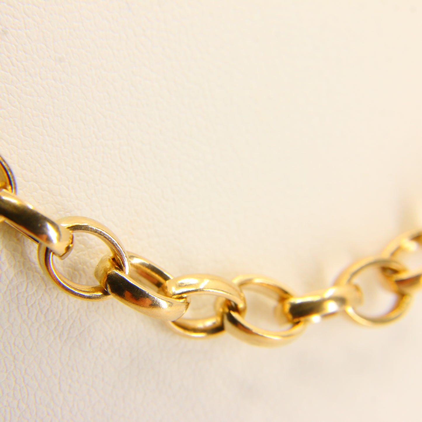 Vintage  9 Carat Gold Belcher Chain Necklace Hallmarked