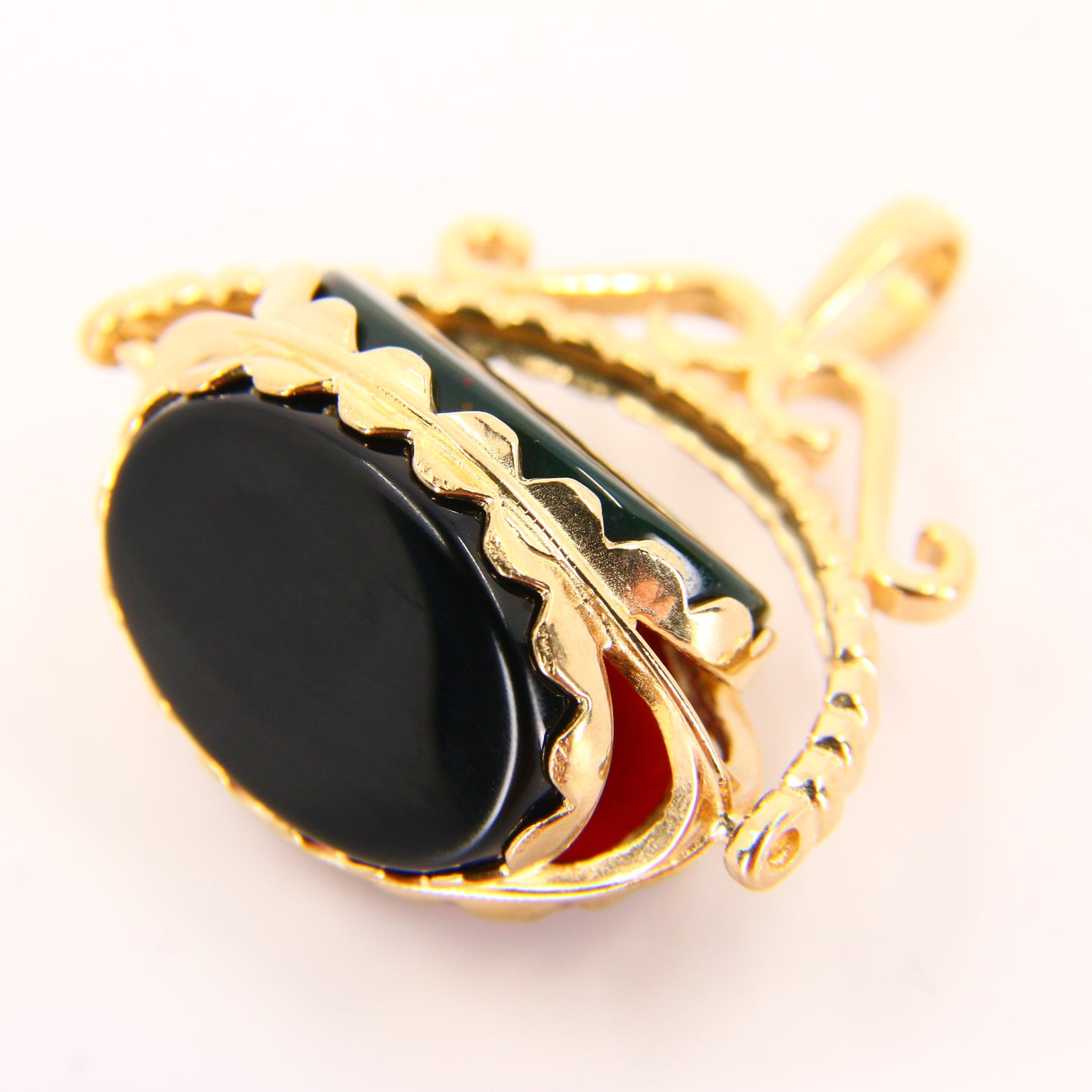 Vintage 9ct 3 Stone Spinner Pendant Bloodstone Carnelian Onyx Yellow Gold Charm